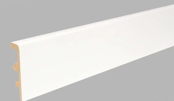 Плинтус полиуретановый Arbiton INTEGRA 01 Белый 2,4 м в Ростове-на-Дону