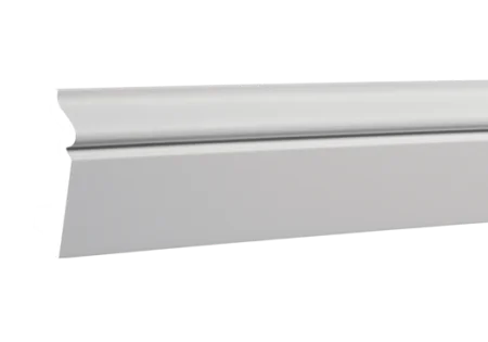 Плинтус Европласт 1.53.107 (80х22х2000 мм) в Ростове-на-Дону