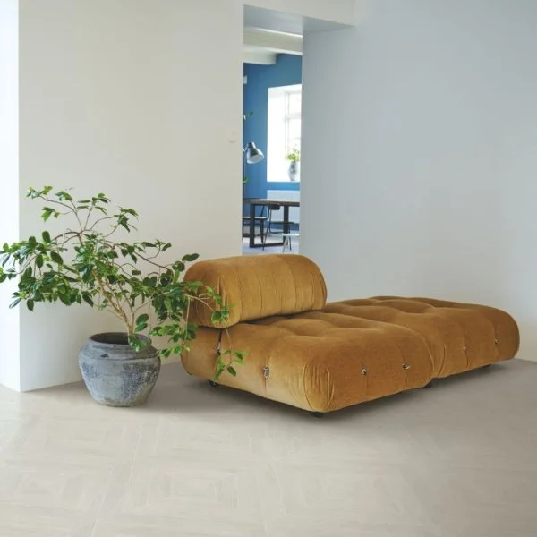 Ламинат Pergo Chevron 12 Pro Дуб Морозный Патинированный L1254-04157 в Ростове-на-Дону