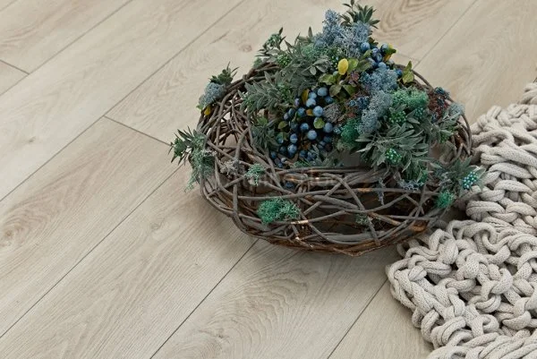 Кварц-виниловая плитка Alpine Floor Premium XL Дуб Белая Ночь ЕСО 7-2, 8 мм. 43 класс в Ростове-на-Дону