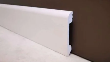 Плинтус Solid UHD 05/80 (80х13х2400 мм) в Ростове-на-Дону