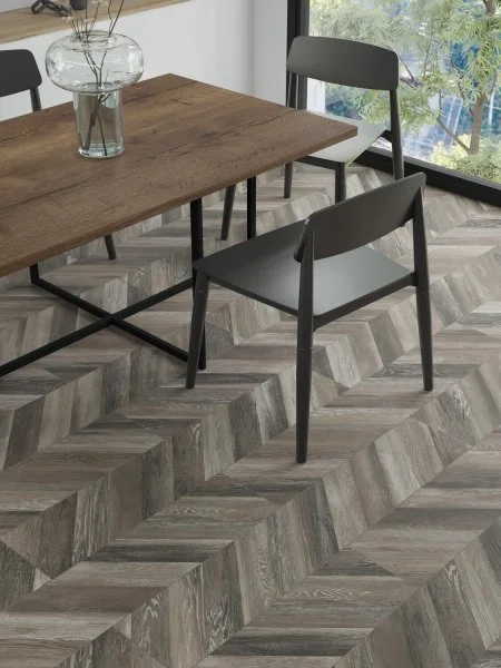 Ламинат Egger PRO 8/33 4V Large Дуб Кестинкорт Шоколад левая EPL240F4CL в Ростове-на-Дону