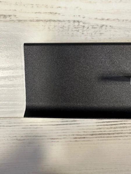 Алюминиевый плинтус Bonkeel ПЛ80 515л Черный (78,5х11,2х2500мм) в Ростове-на-Дону