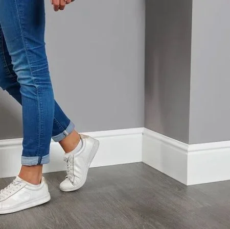 Плинтус NMC Wallstyl FL17 (170х18х2000 мм) в Ростове-на-Дону