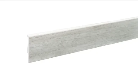 Плинтус дюрополимерный Bonkeel Дуб Северный (80х14х2000 мм) в Ростове-на-Дону