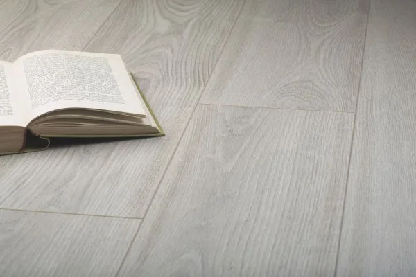 Ламинат Kronopol Platinium Milo 3034 Ferrara Oak в Ростове-на-Дону