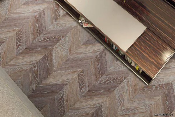 Пробковое покрытие CorkStyle Chevron Brown (1235*305*6 мм) HC в Ростове-на-Дону