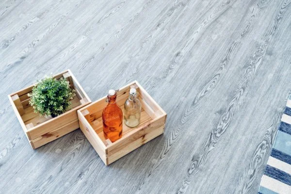 Каменно-полимерная плитка Alpine Floor Classic Ясень ECO 134-6, 4мм 43 класс в Ростове-на-Дону