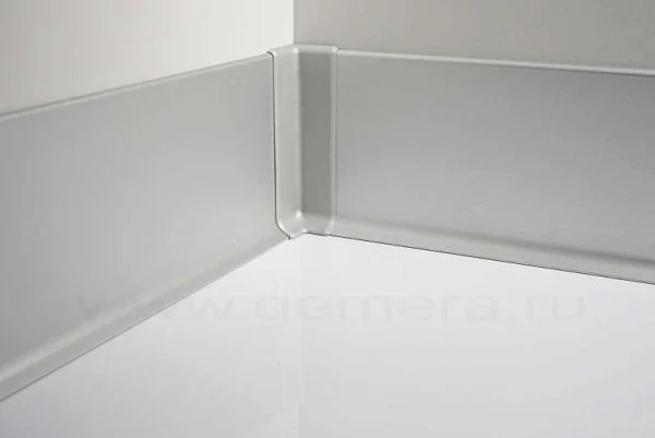 Угол внутренний для плинтуса Fezard ALP-100 (Алюм) в Ростове-на-Дону