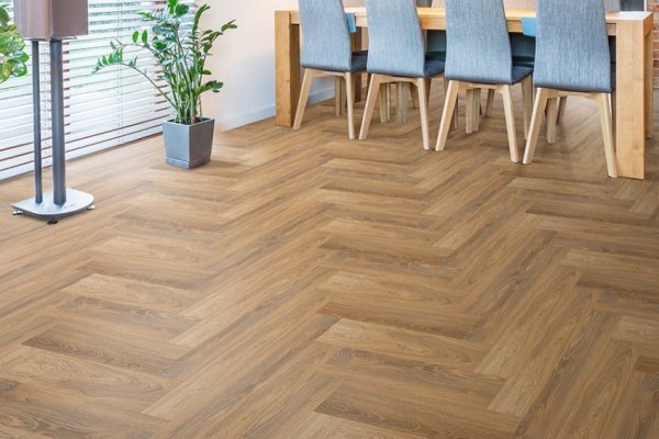 Виниловый пол Floor Factor Herringbone Tobacco Brown Oak в #REGION_NAME_DECLINE_PP#